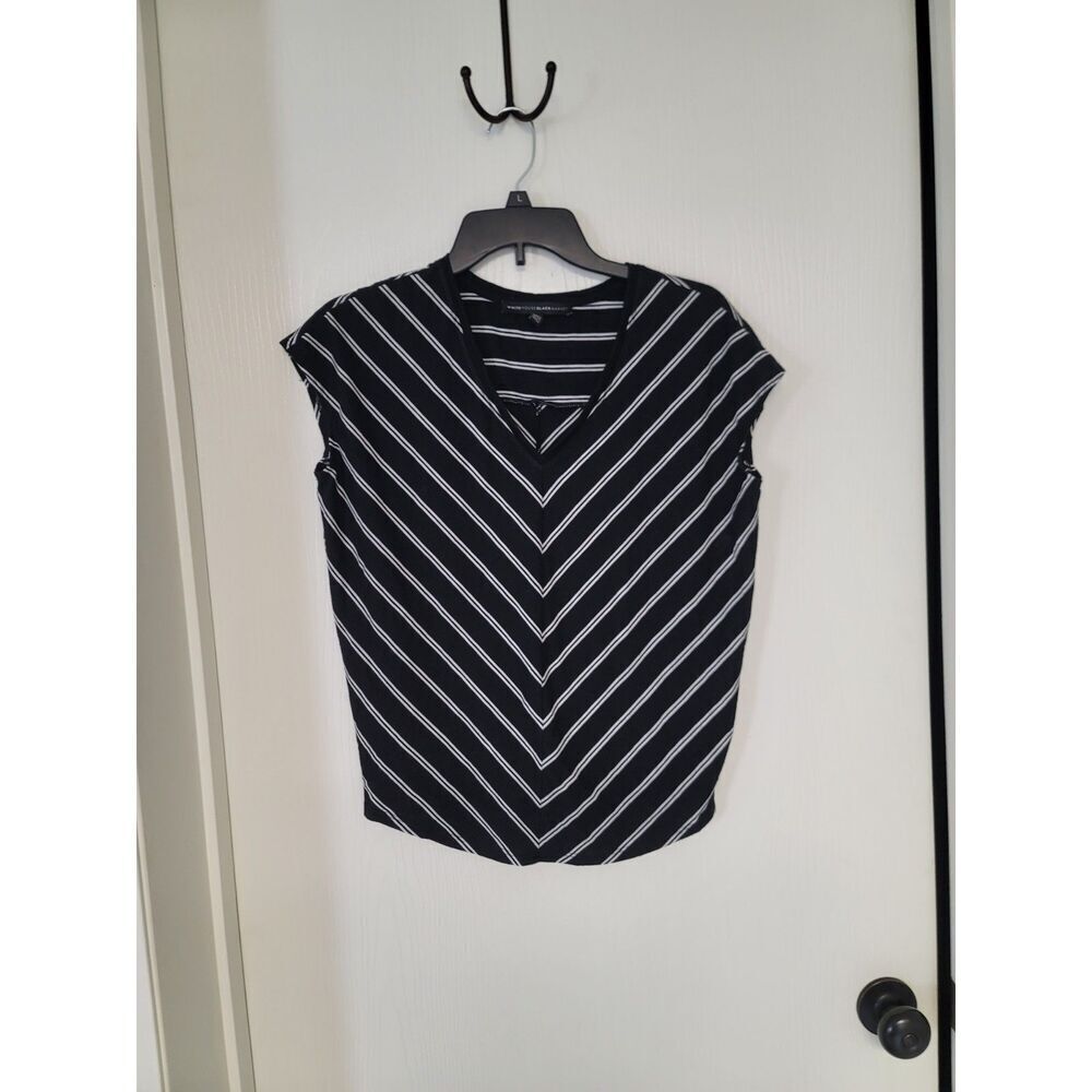 ~ Womens White House Black Market black and white striped shirt